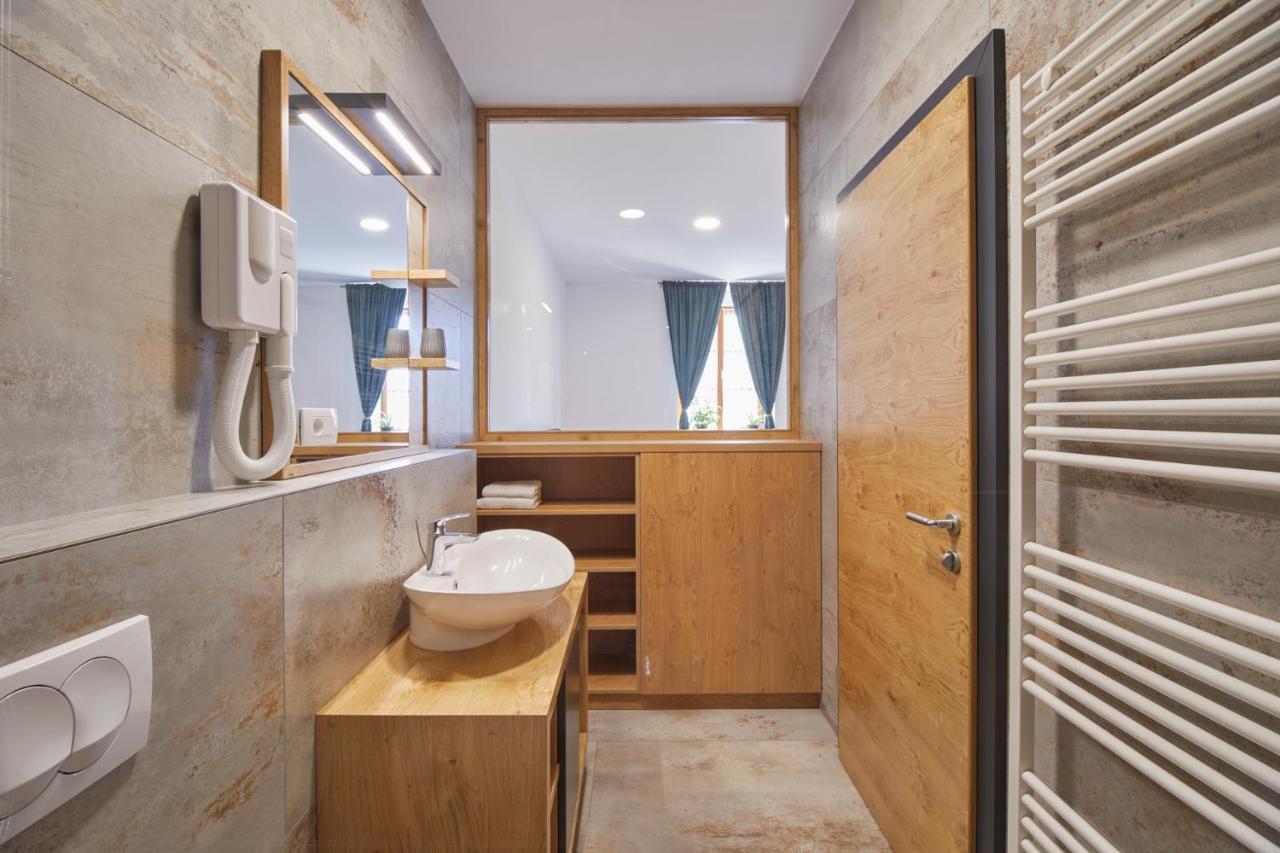 Ob Krki Apartments Kostanjevica na Krki المظهر الخارجي الصورة